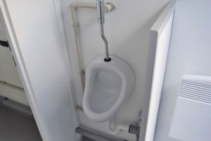 10' Sanitärcontainer / Urinal - h+s container GmbH