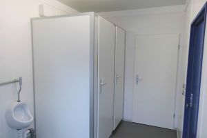 20' Damen / Herren WC-Container / Herren-Abteil WC-Kabine - h+s container GmbH